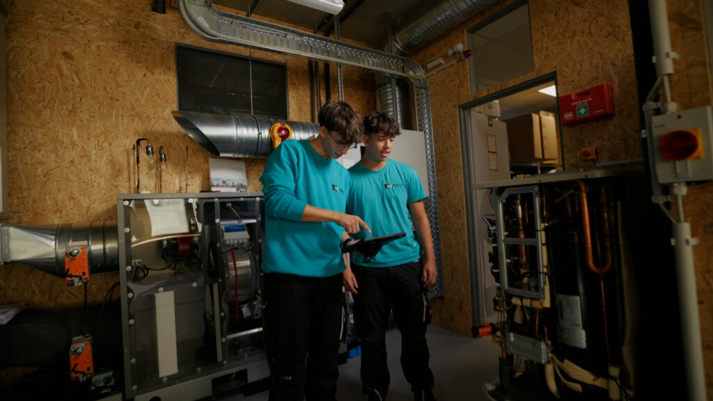 2monteur recruitin reel wirth5.mp40